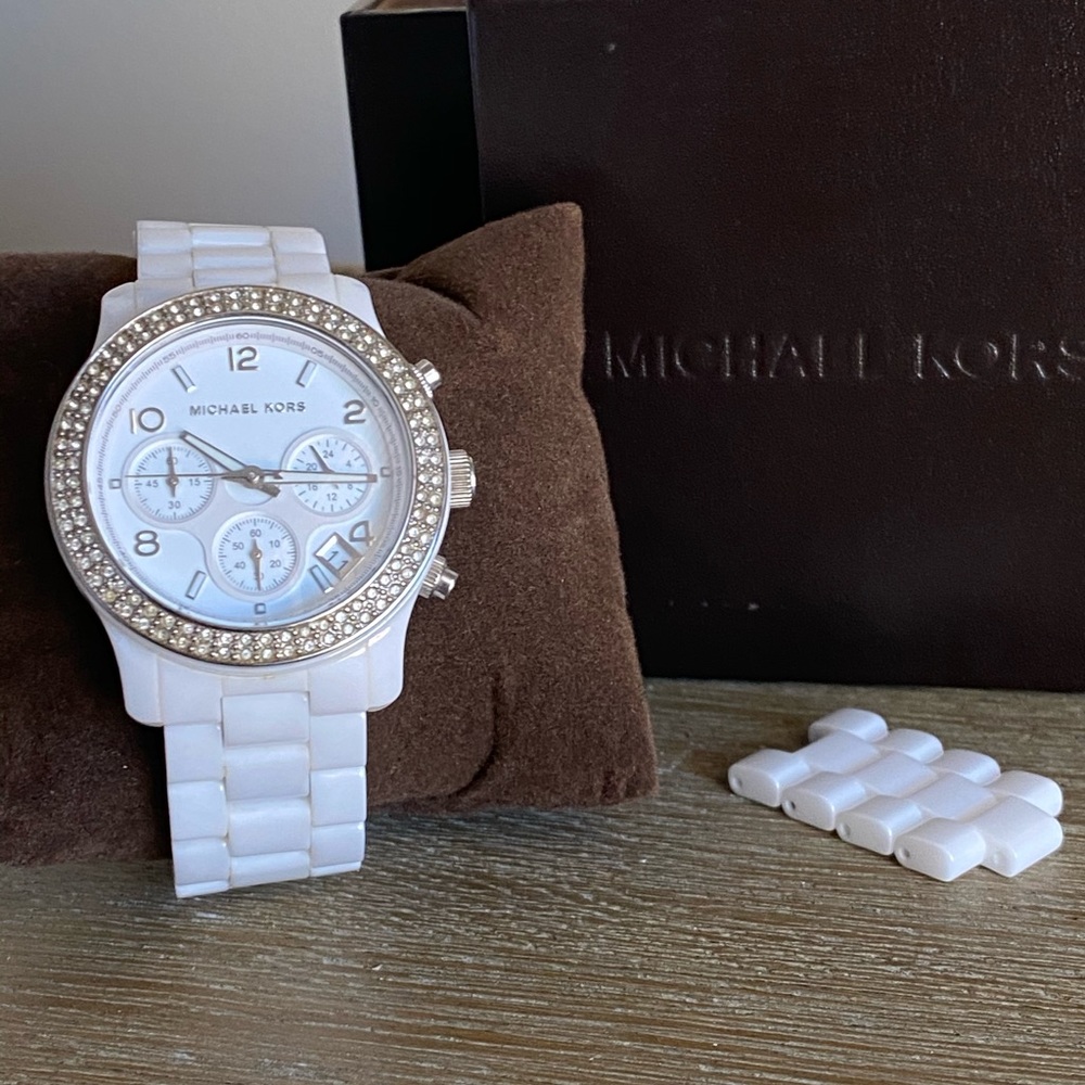 Michael Kors - Ceramic Watch